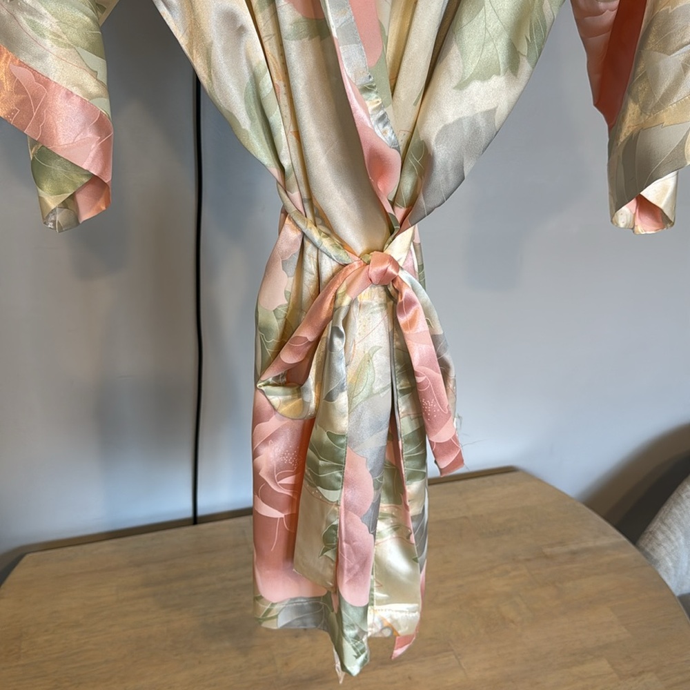 Floral Print Summer Robe Small/Medium - Picture 2 of 5